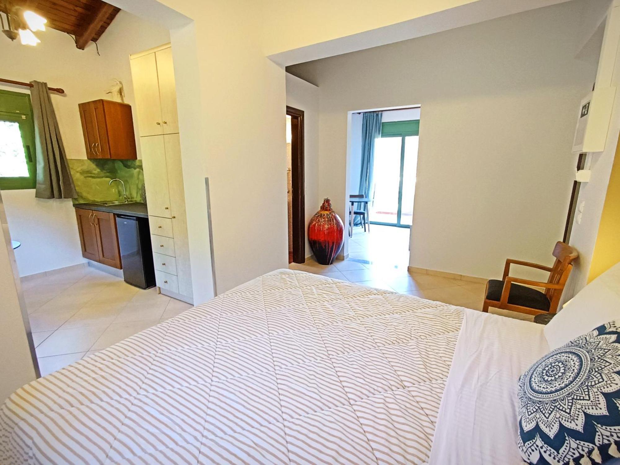 Okeanis Apartments & Suites Adults Only Katelios Exterior photo